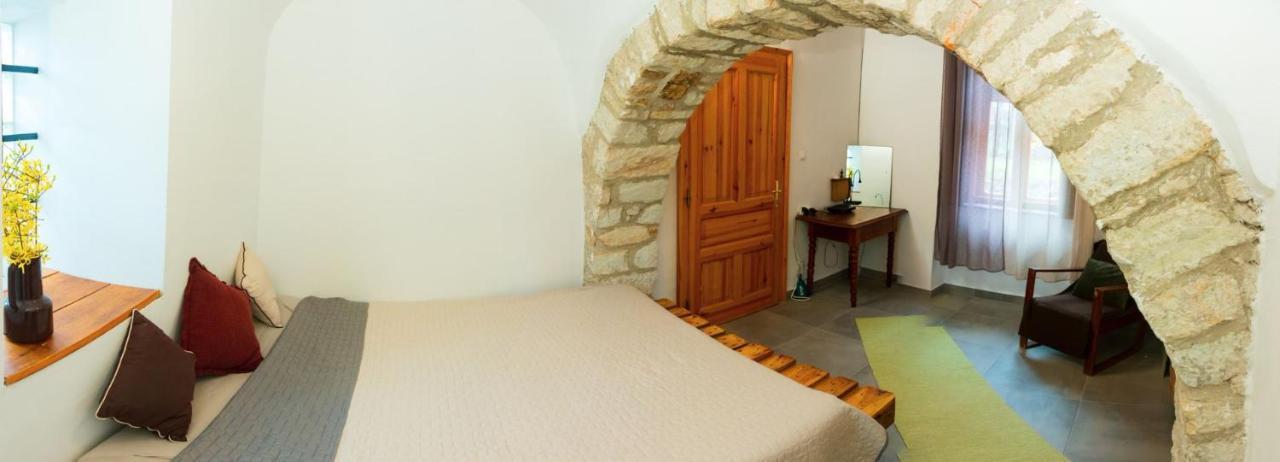 Karadi-Berger Vendeghaz Appartement Erdőbénye Buitenkant foto